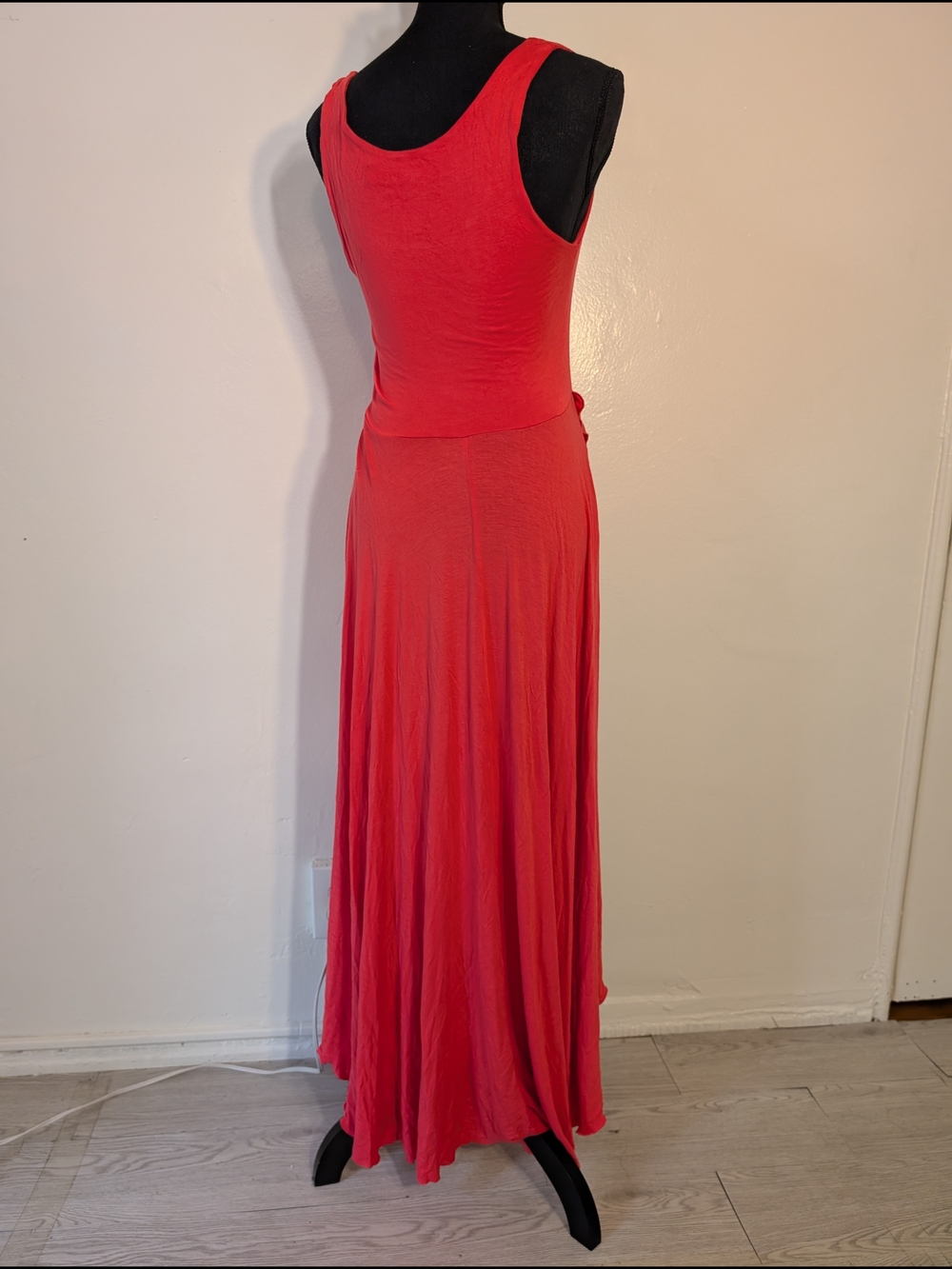 Sleeveless Red High-Low Ruffle Dress - Picture 7 of 10